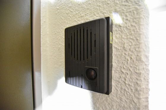 �y�Z�L�����e�B�z�@