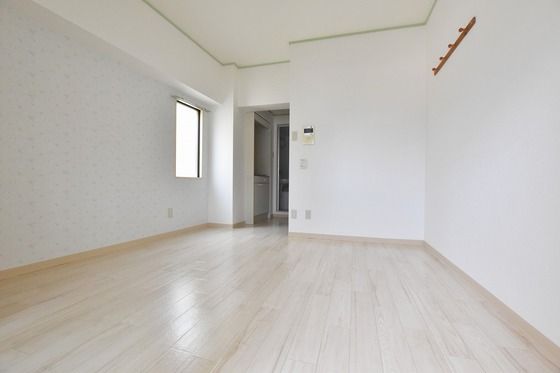 �y���̑������E�X�y�[�X�z�@