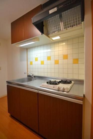 �y�L�b�`���z�@