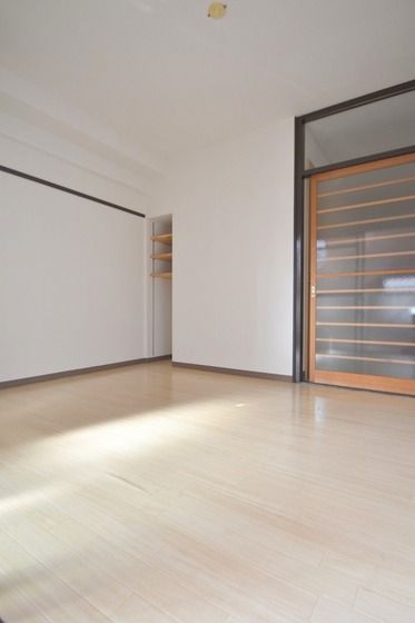 �y���̑������E�X�y�[�X�z�@