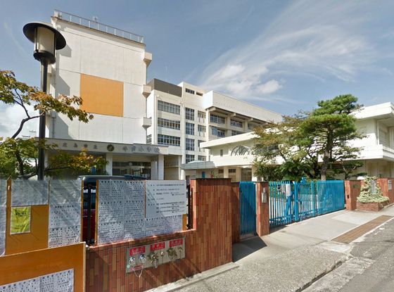 �y���Ӂz�@���w�Z