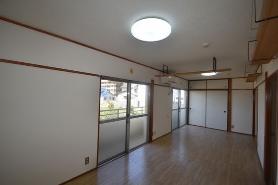 �y���̑������E�X�y�[�X�z�@