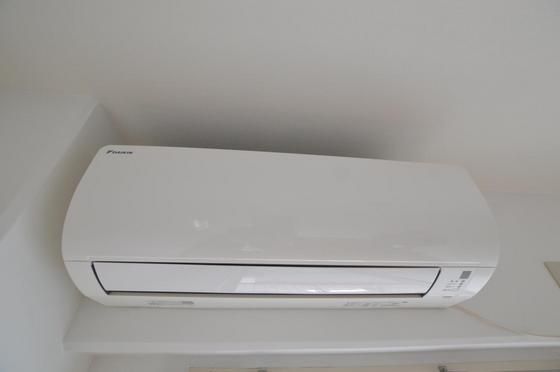 �y���̑��ݔ��z�@