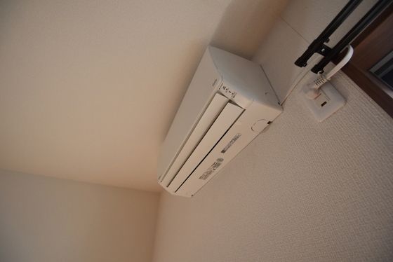 �y���̑��ݔ��z�@