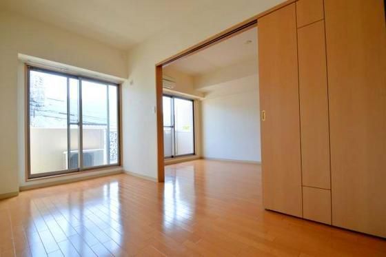 �y���̑������E�X�y�[�X�z�@