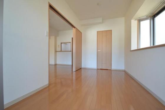 �y���̑������E�X�y�[�X�z�@