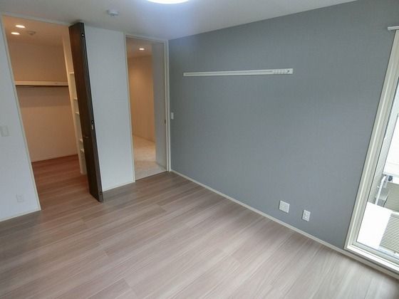 �y���̑������E�X�y�[�X�z�@