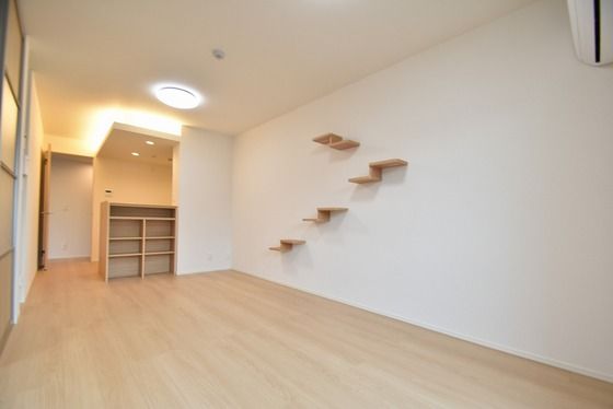 �y���̑������E�X�y�[�X�z�@