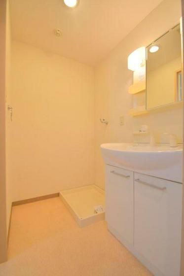 �y���ʏ��z�@