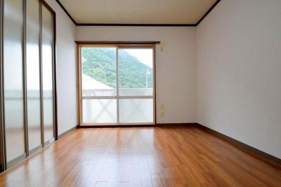 �y���̑������E�X�y�[�X�z�@