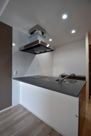 �y�L�b�`���z�@