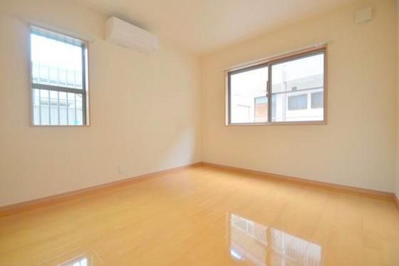 �y���̑������E�X�y�[�X�z�@