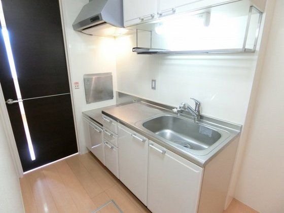 �y�L�b�`���z�@