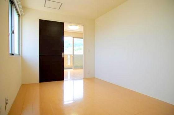 �y���̑������E�X�y�[�X�z�@