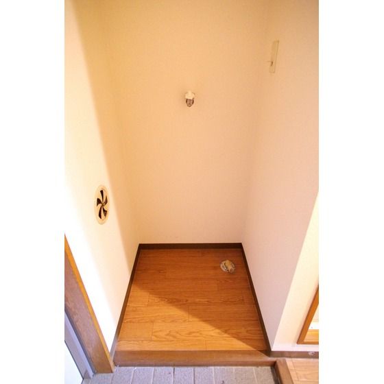 �y���̑������E�X�y�[�X�z�@