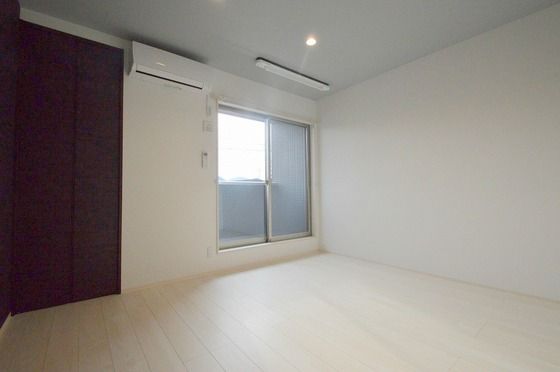 �y���̑������E�X�y�[�X�z�@